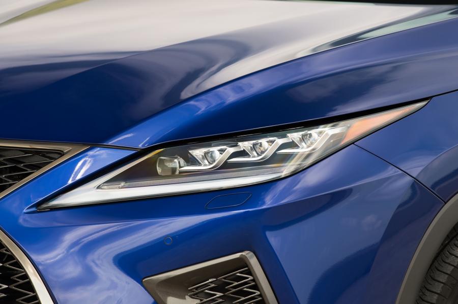 Детали экстерьера Lexus RX300 F-Sport 2019 года  (WW) (фото 23 из 80)